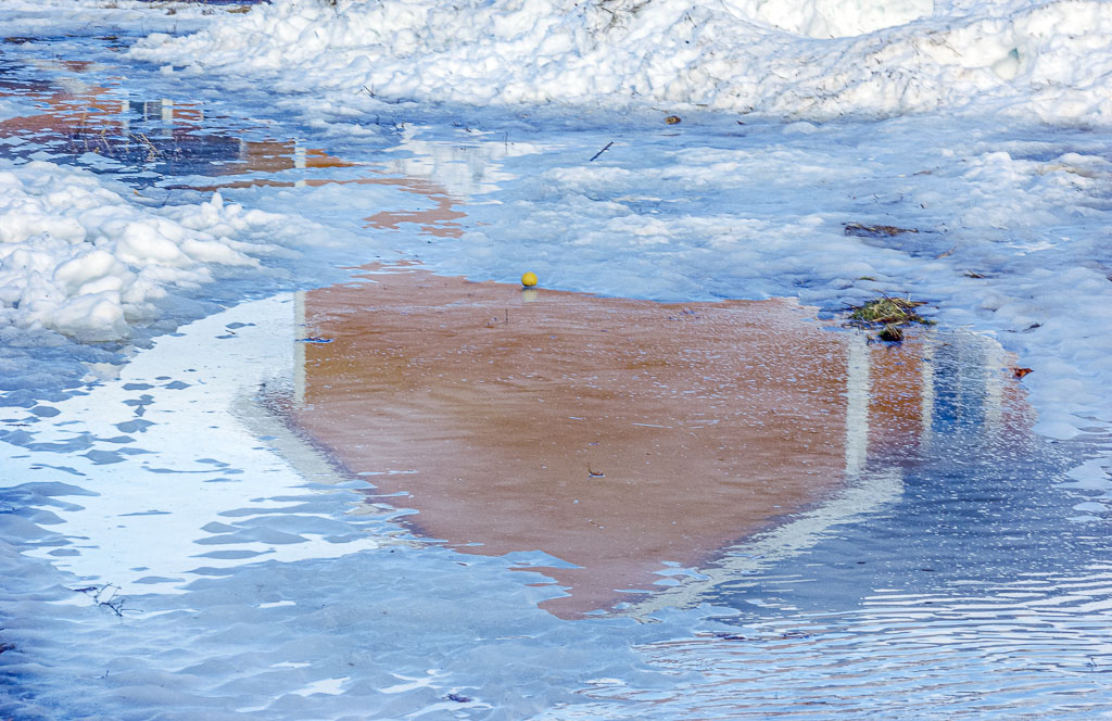 Pentax K10D / 24 Pentax K10D   24