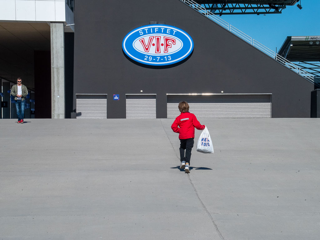 Pentax K-1 / 12 Pentax K-1   12