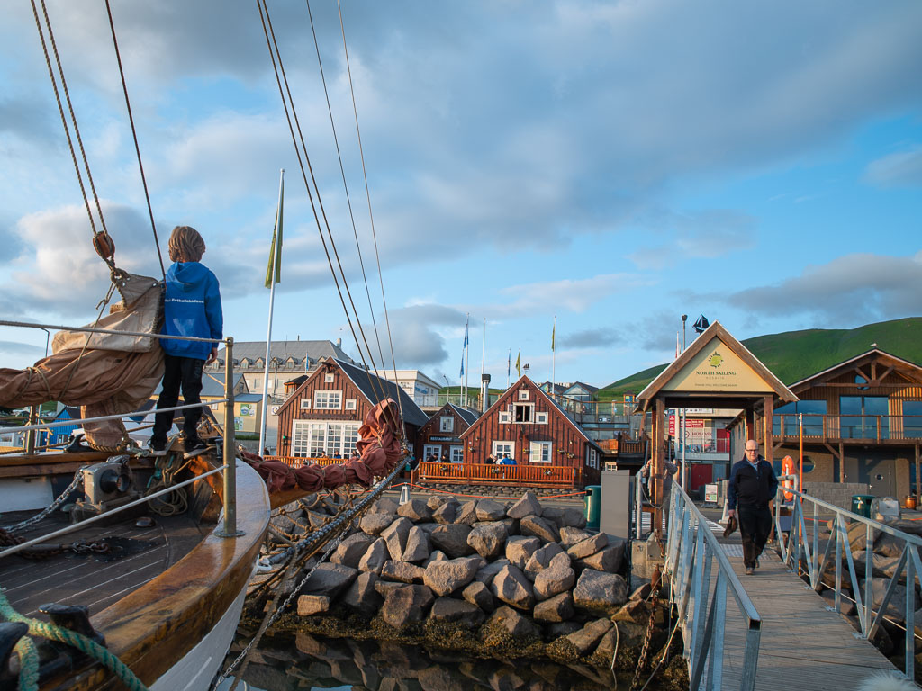 Pentax K-1 / 20 Pentax K-1   20