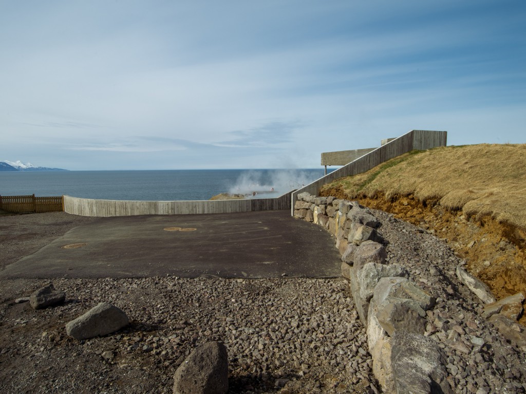 04-24-21-15.12.59.DNG